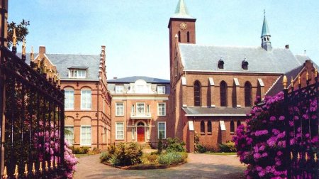 Eigen beheer versus uitbesteden